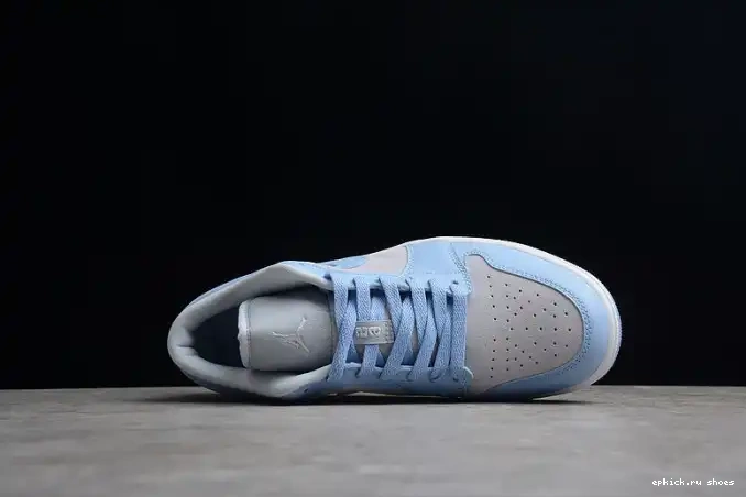 Cheap DC0774-050 University 1 Blue Low Jordan (W) 0521
